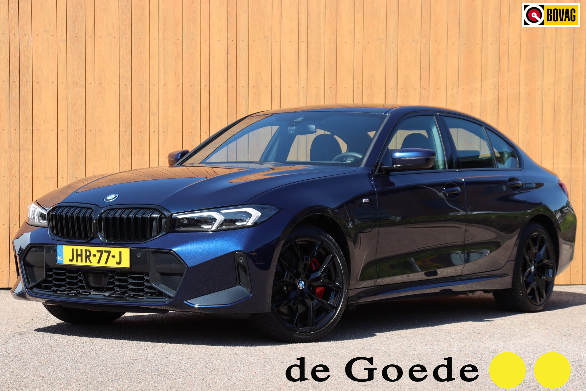 BMW 330e xDrive 330e xDrive Hoogglans Shadowlak H.U. ambiance verl M-Sport Pro leer+vw stuurverw el.klep camera's 2025 - voorkant