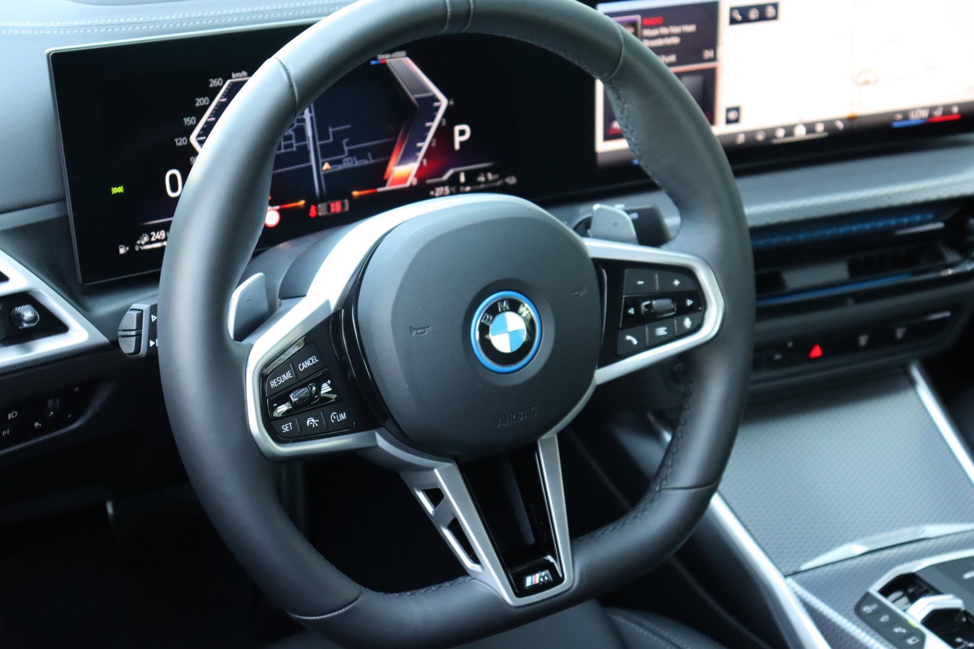 Foto van BMW 330e xDrive