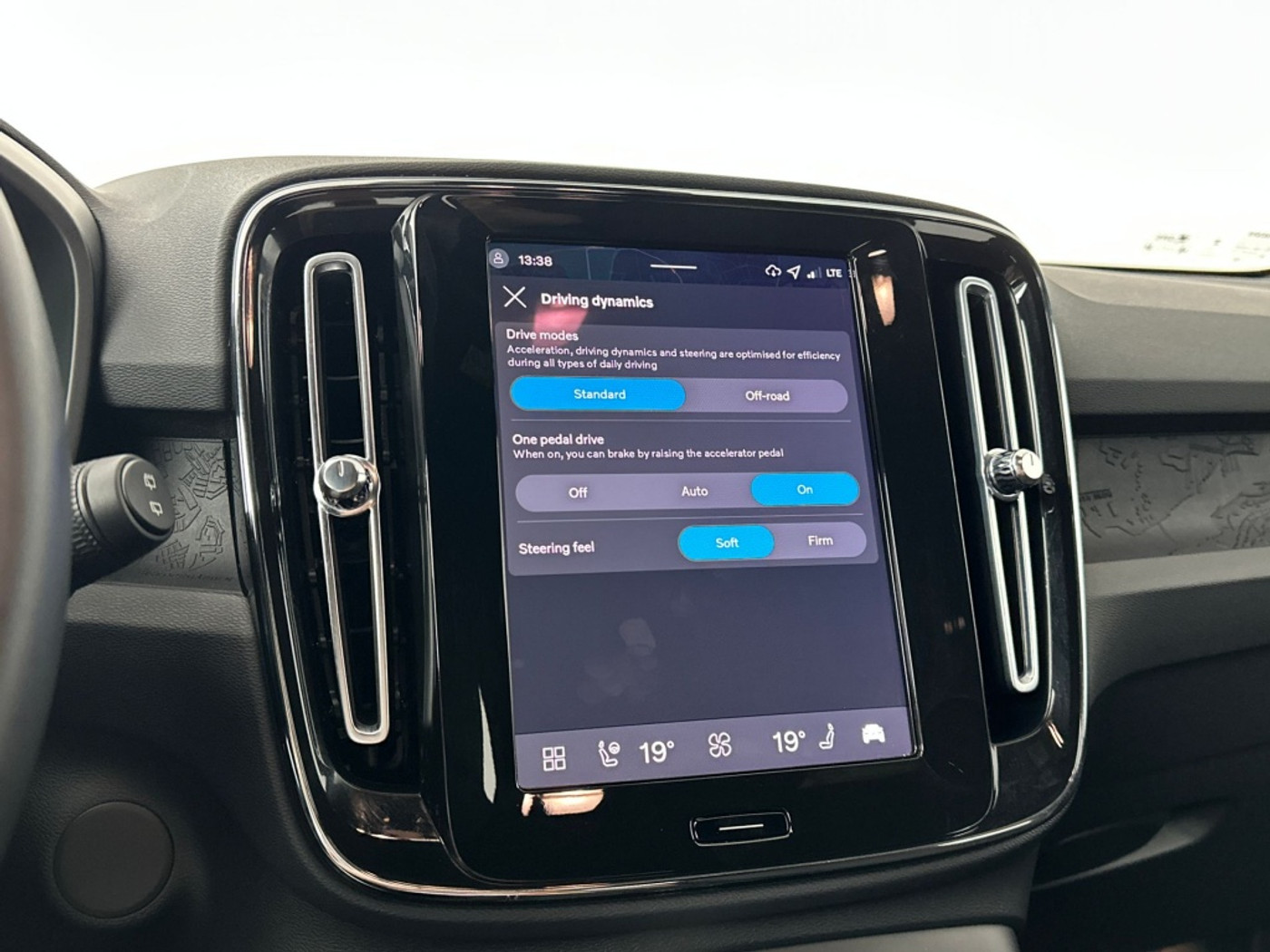 Foto van Volvo Ex40