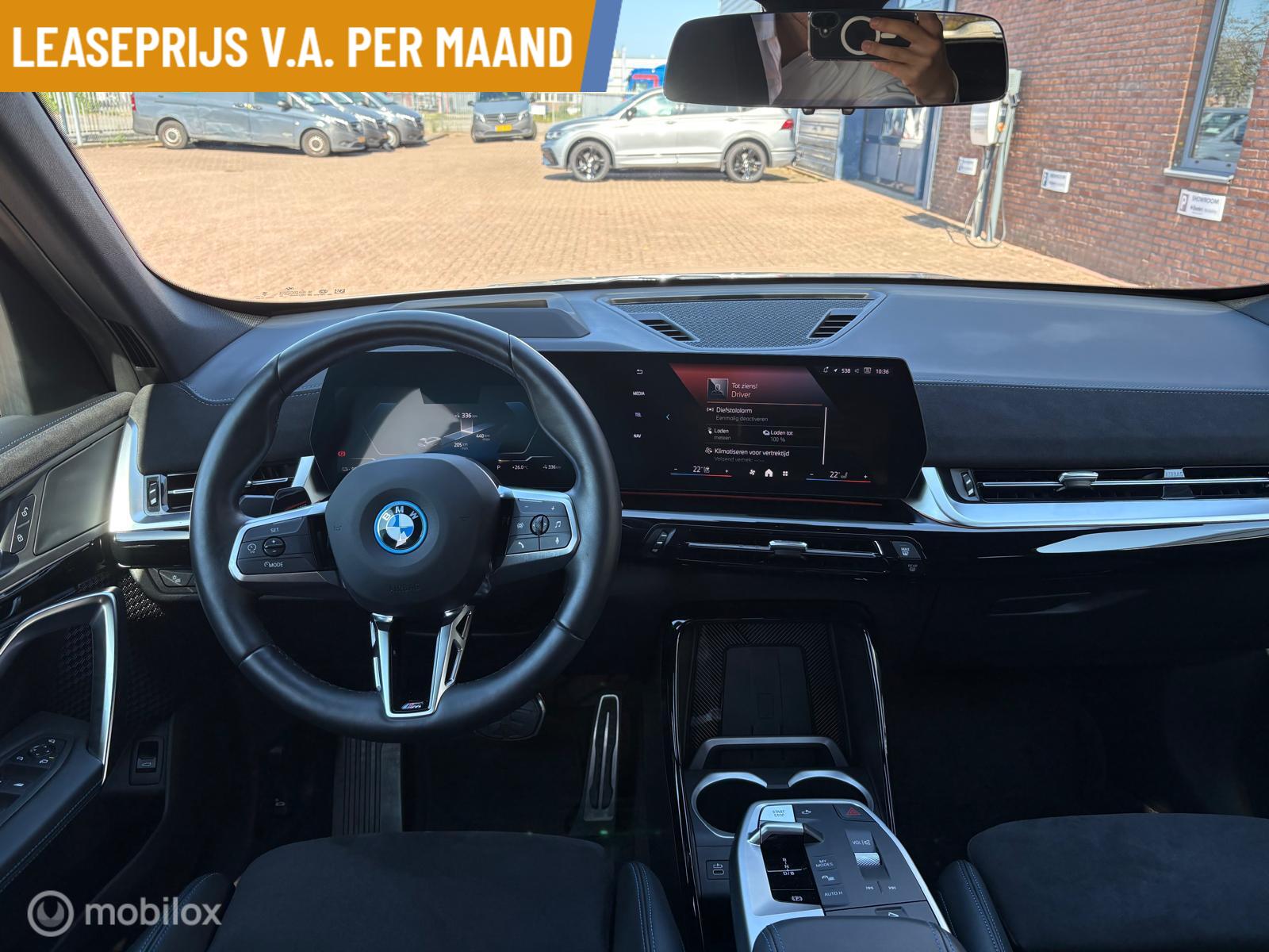 Foto van BMW Ix1 Edrive20