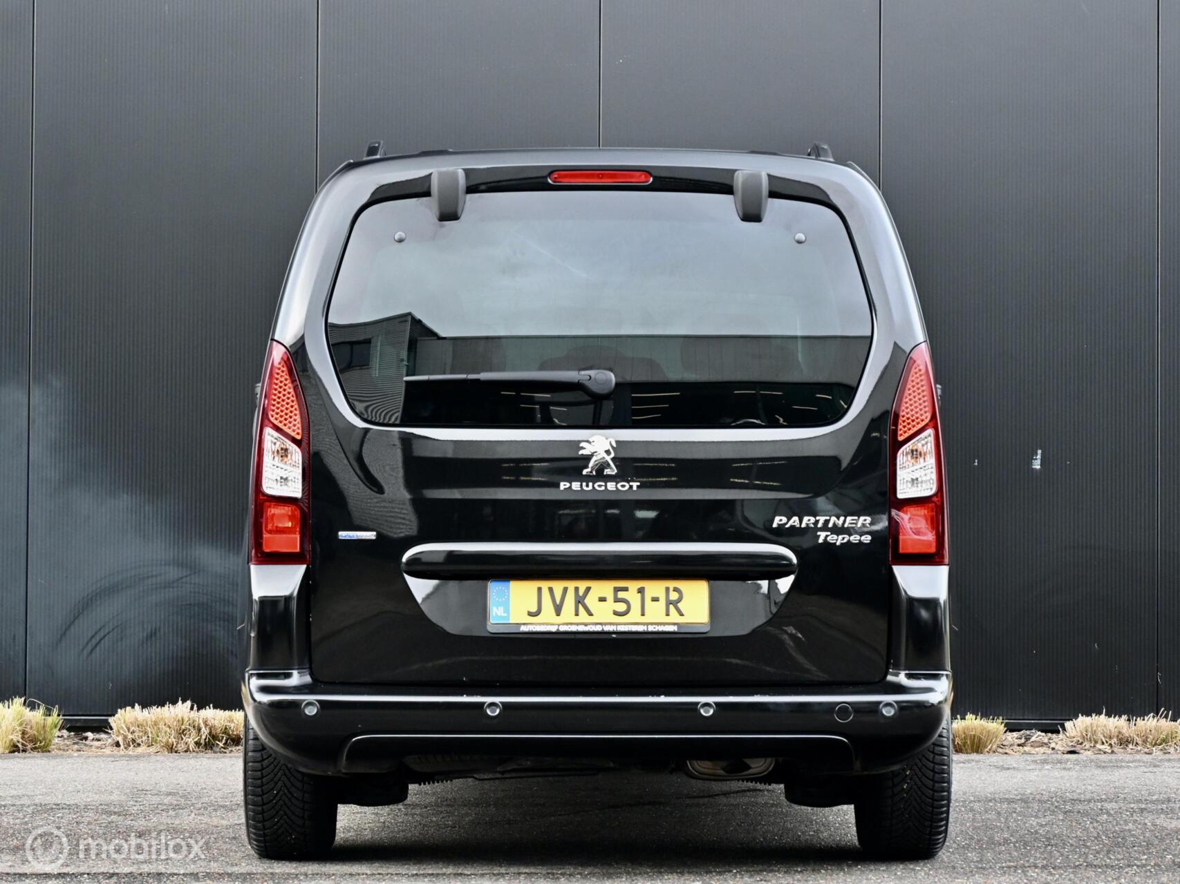 Foto van Peugeot Partner Tepee