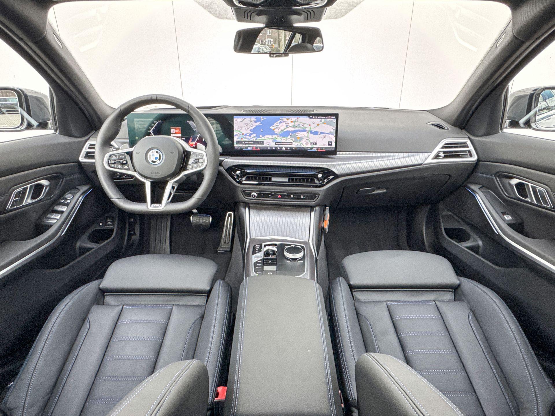 Foto van BMW 330e