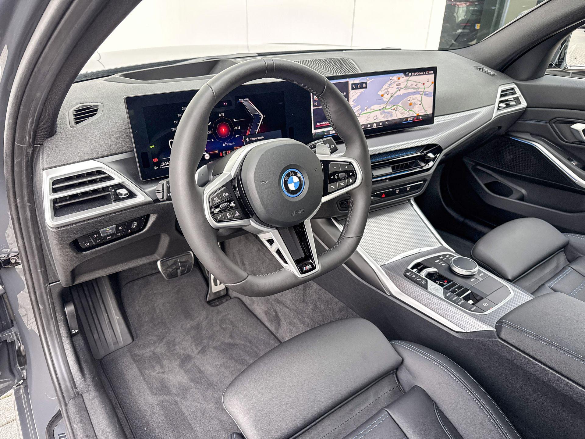 Foto van BMW 330e