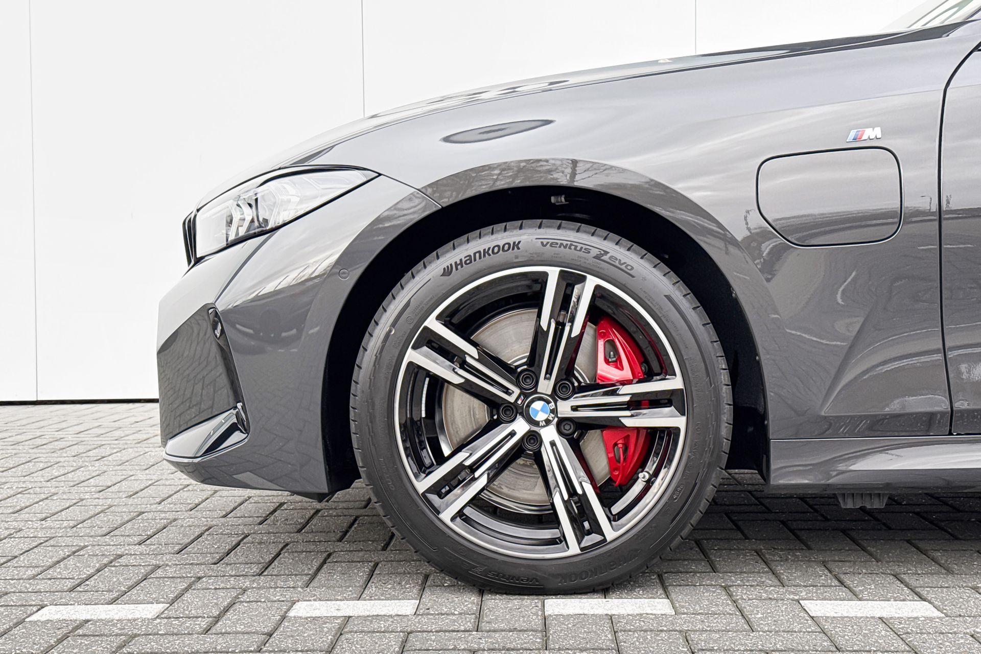 Foto van BMW 330e