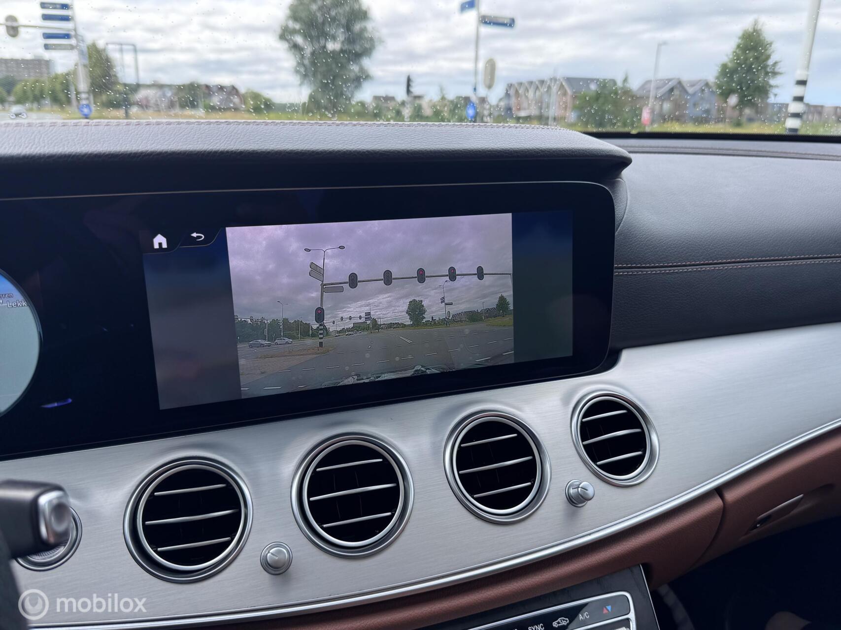Foto van Mercedes-Benz E 200 D