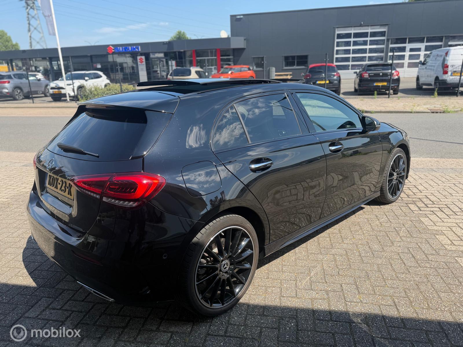 Foto van Mercedes-Benz A 250 E