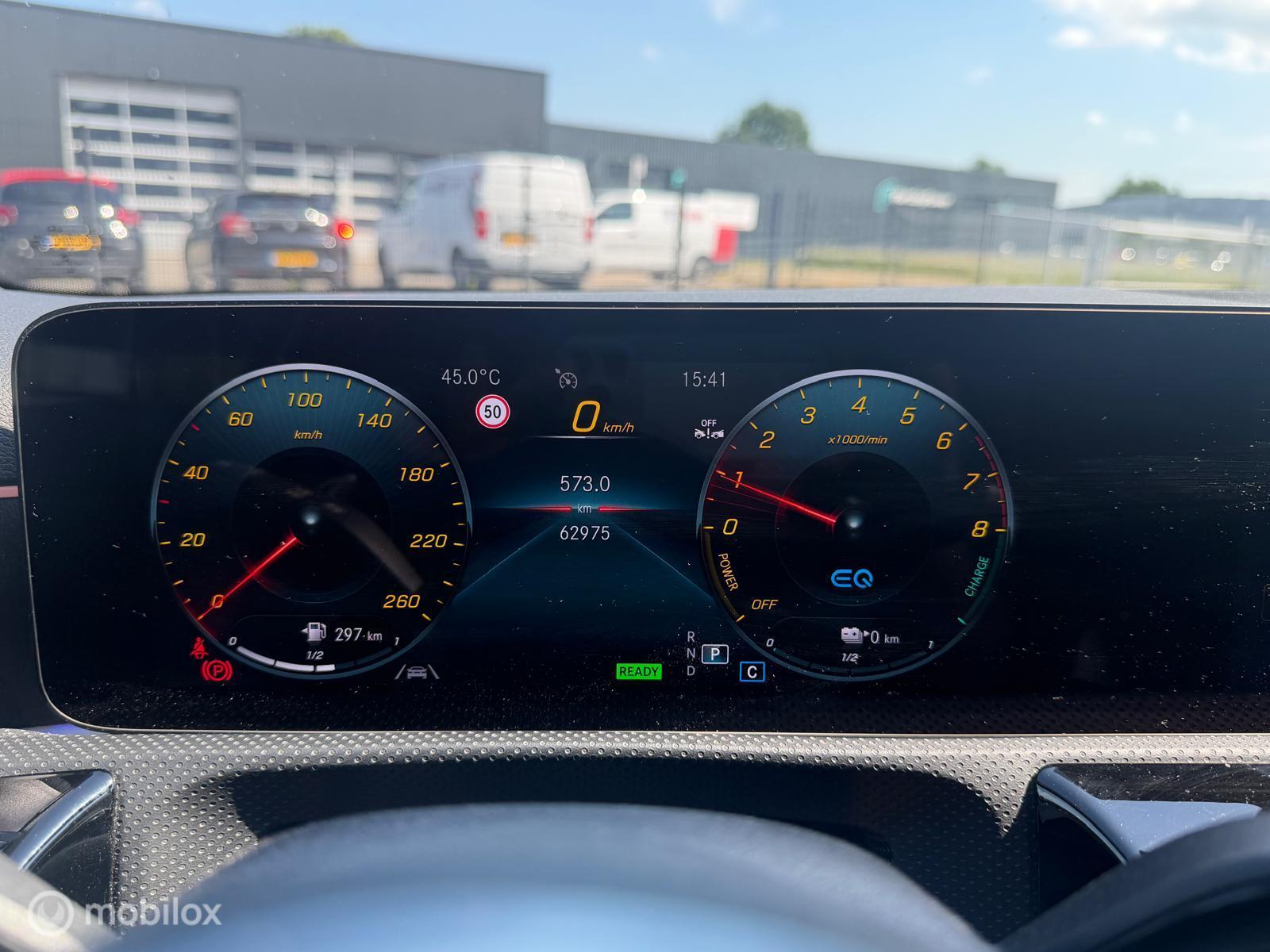 Foto van Mercedes-Benz A 250 E