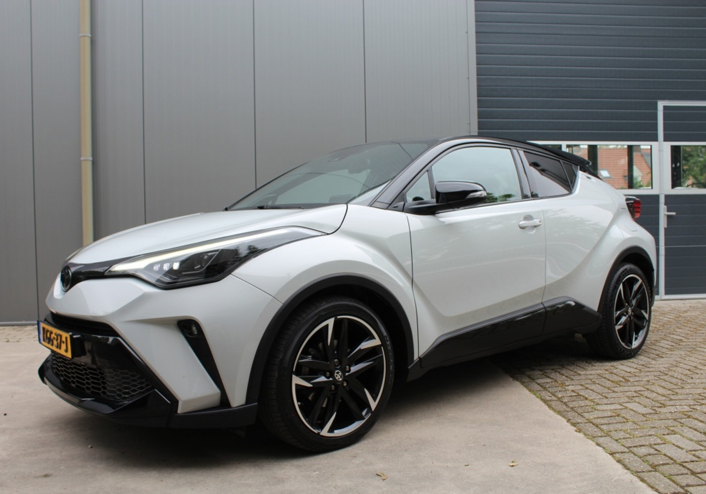 Foto van Toyota Toyota C-hr