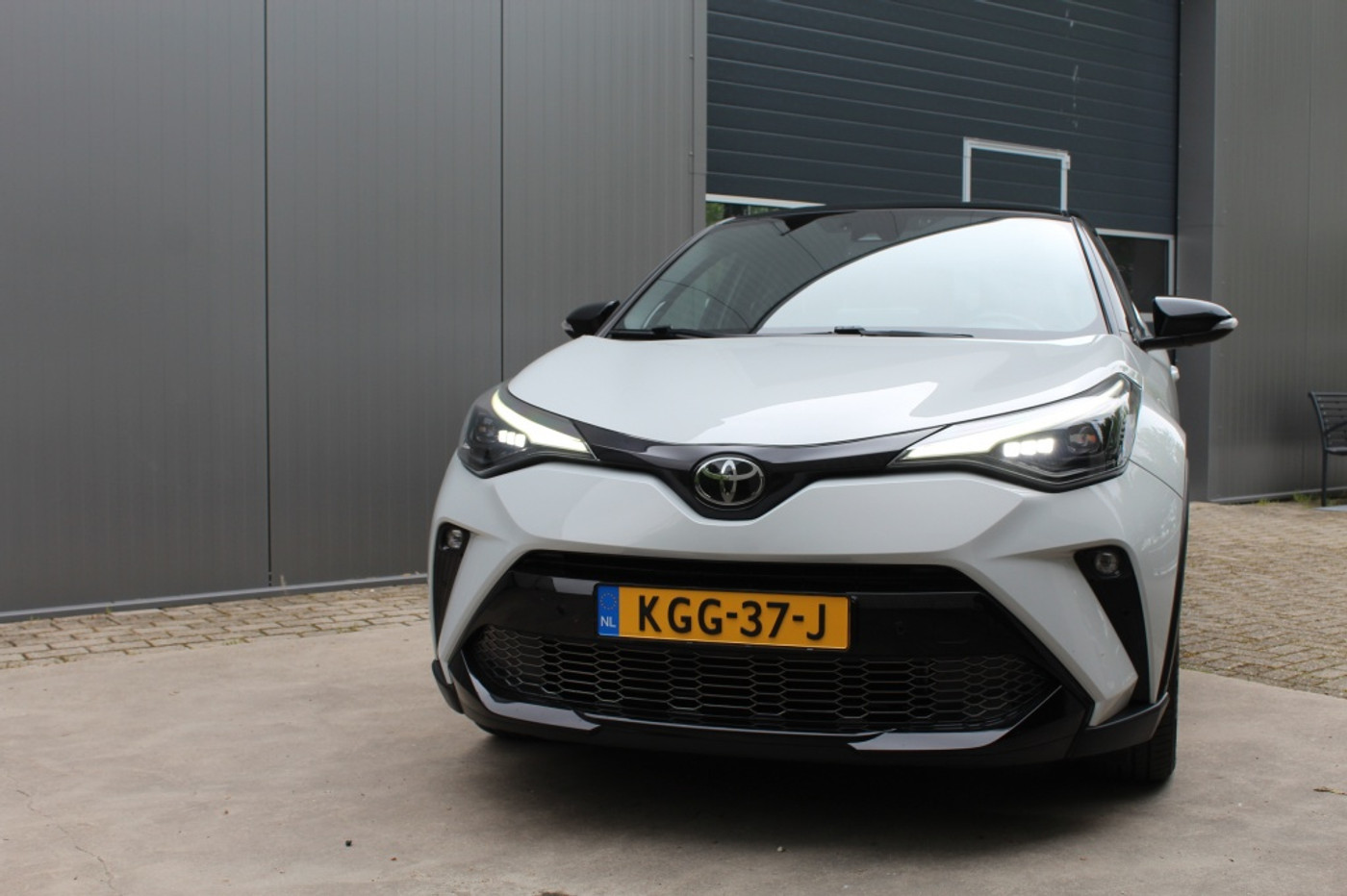 Foto van Toyota Toyota C-hr