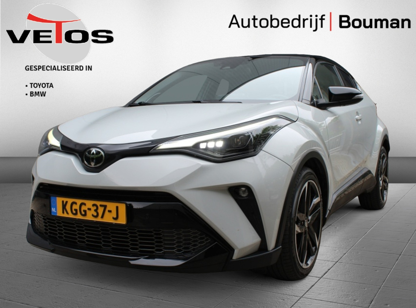 Toyota Toyota C-hr 2.0 Hybrid GR Sport / Android. Apple / Bi-tone 2022 - voorkant