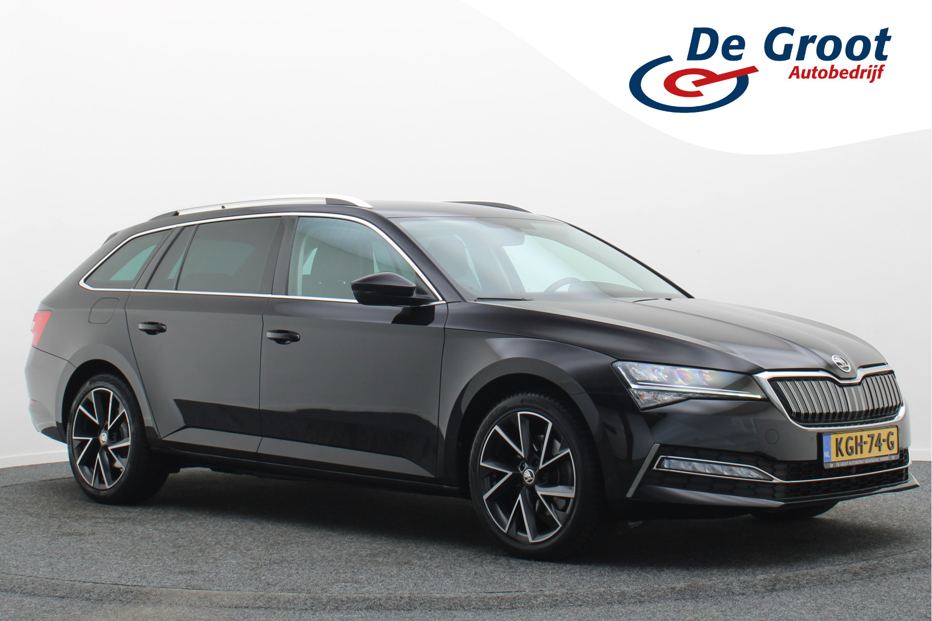 Skoda Superb 1.4 TSI iV Sportline Business 2021 - voorkant