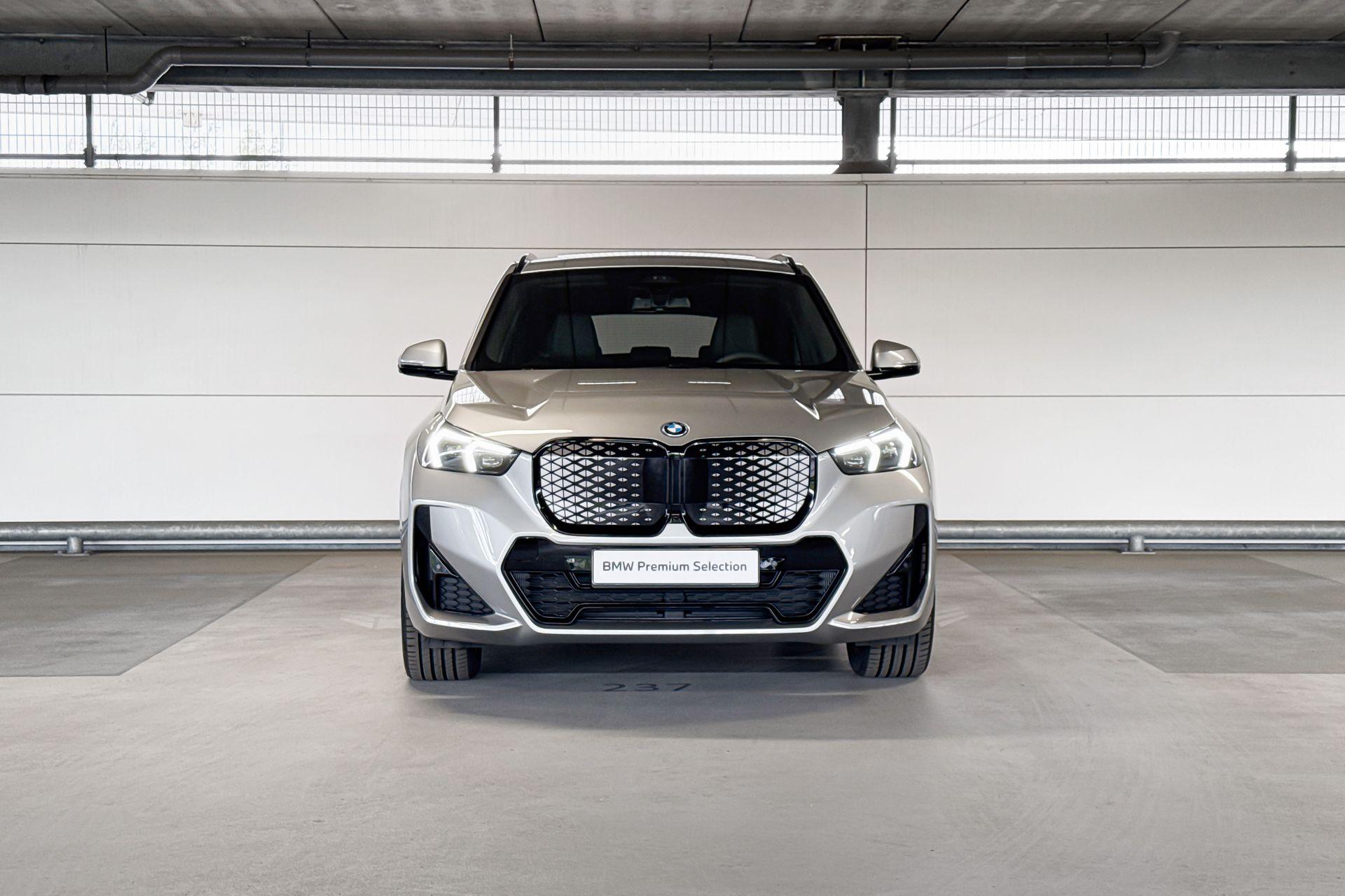 Foto van BMW Ix1 Edrive20