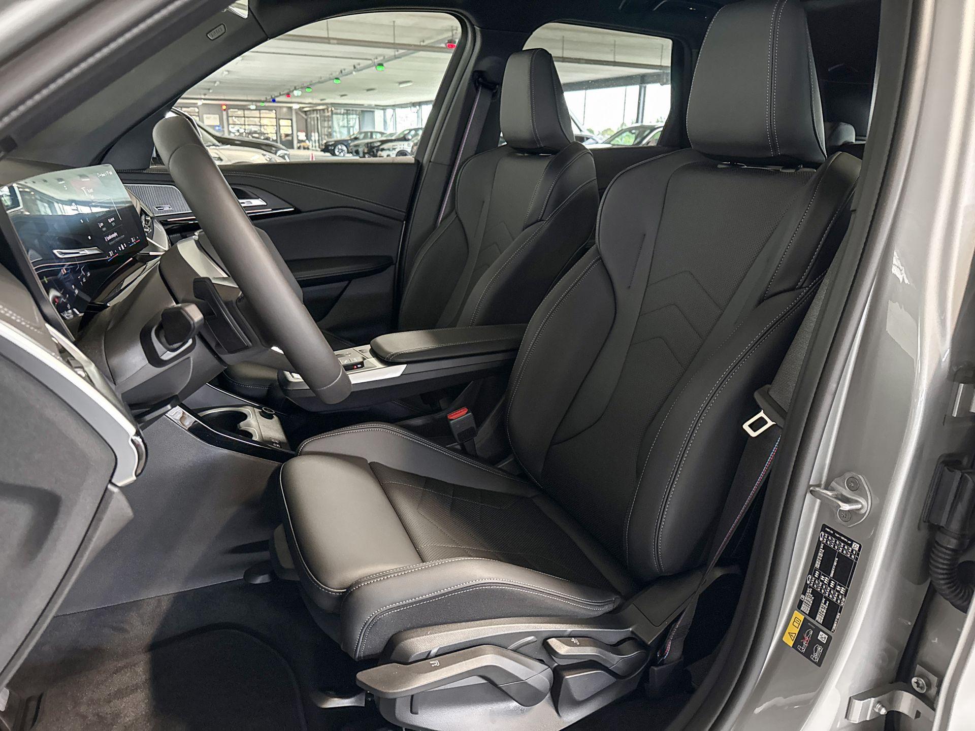 Foto van BMW Ix1 Edrive20
