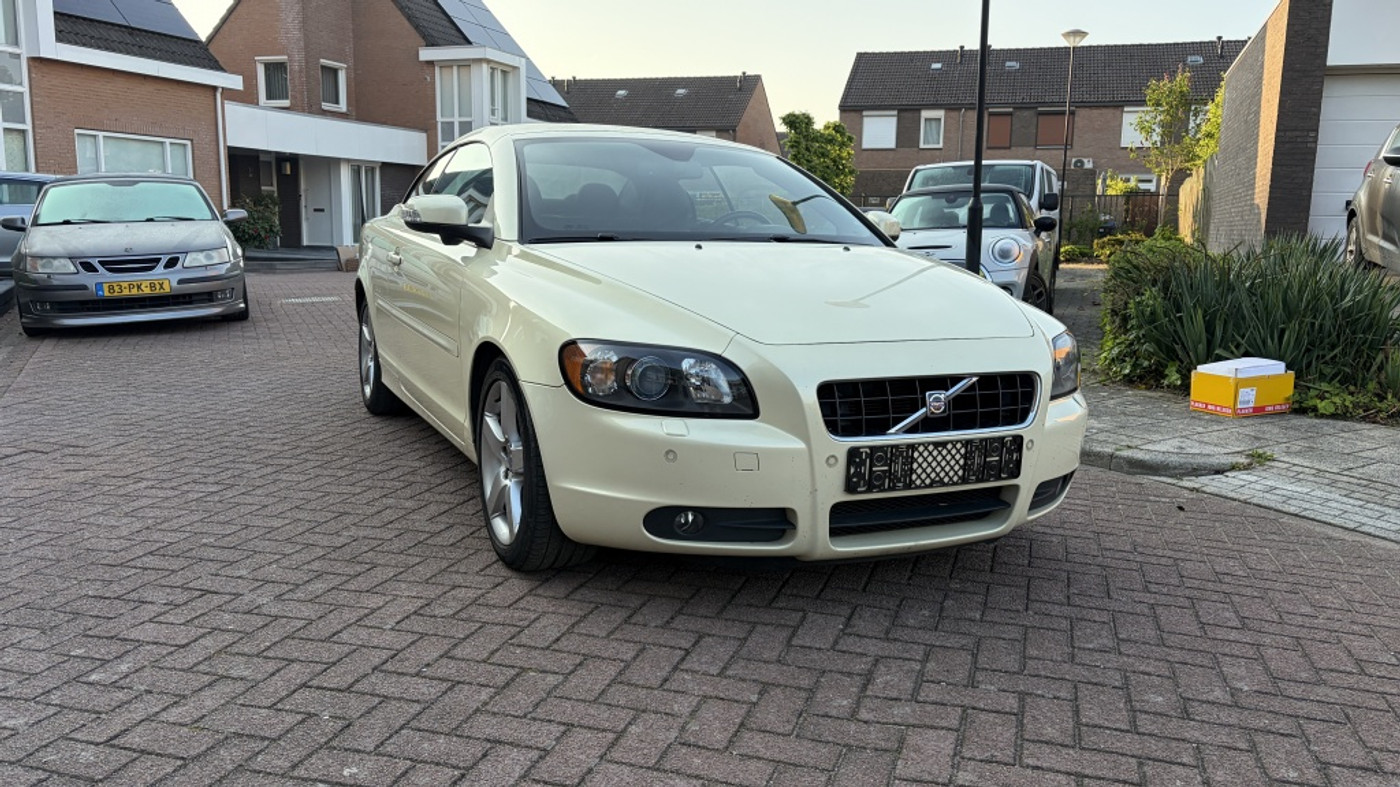 Foto van Volvo C70