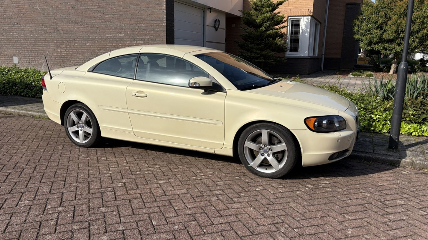 Foto van Volvo C70