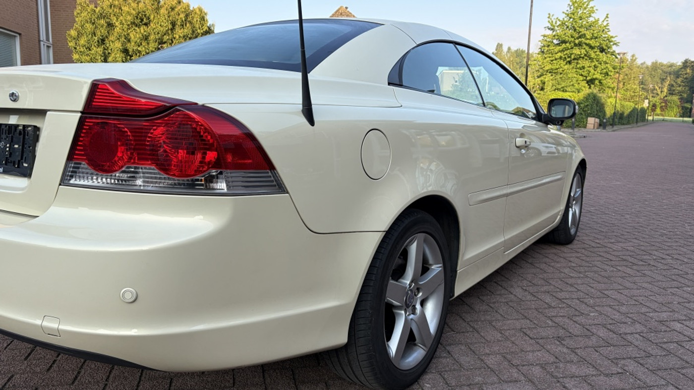 Foto van Volvo C70