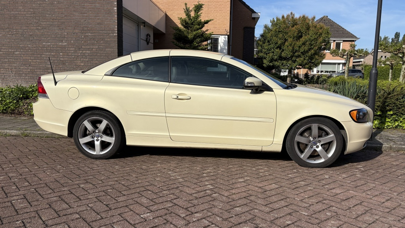 Foto van Volvo C70