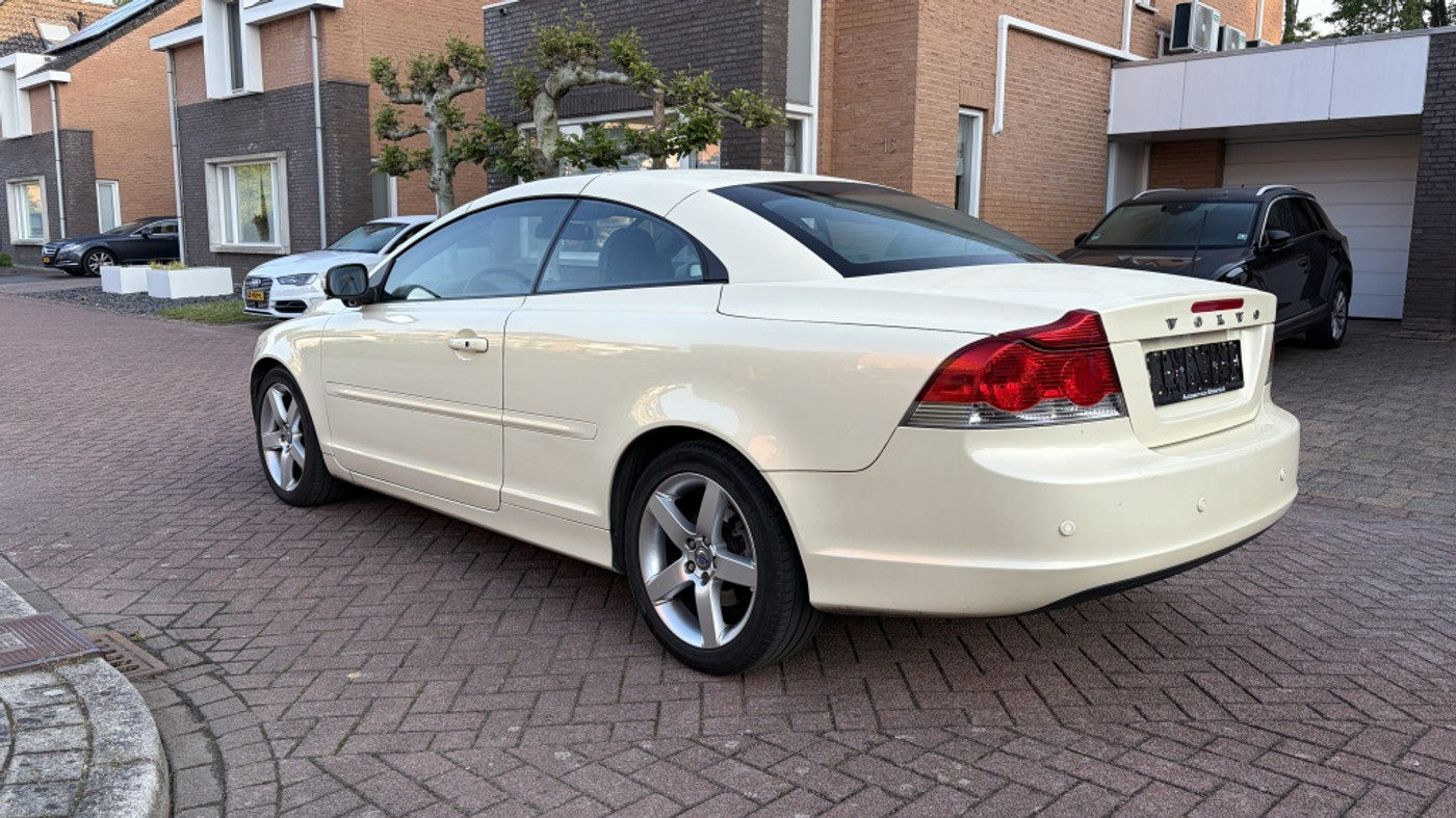 Foto van Volvo C70