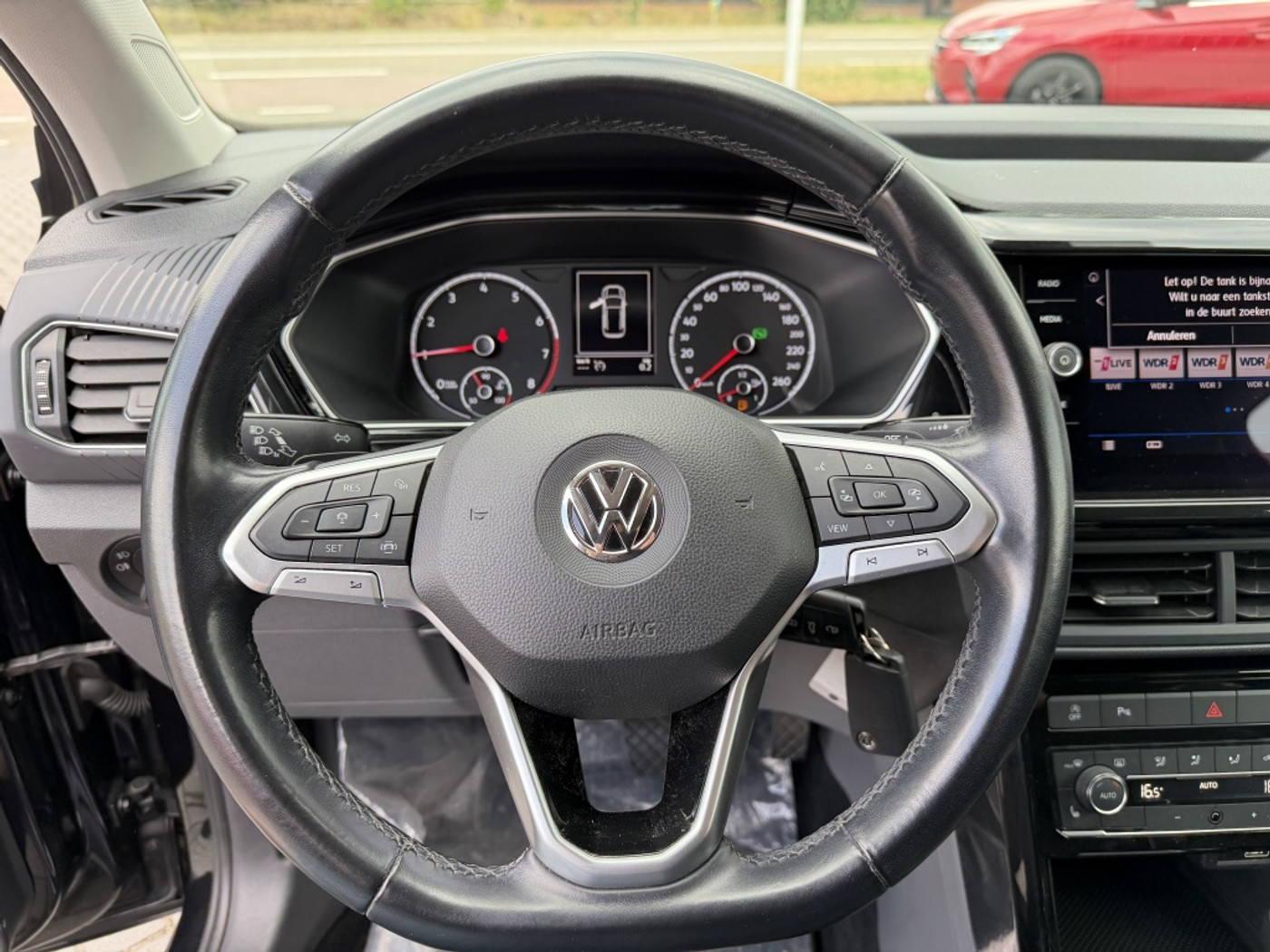 Foto van Volkswagen T-cross