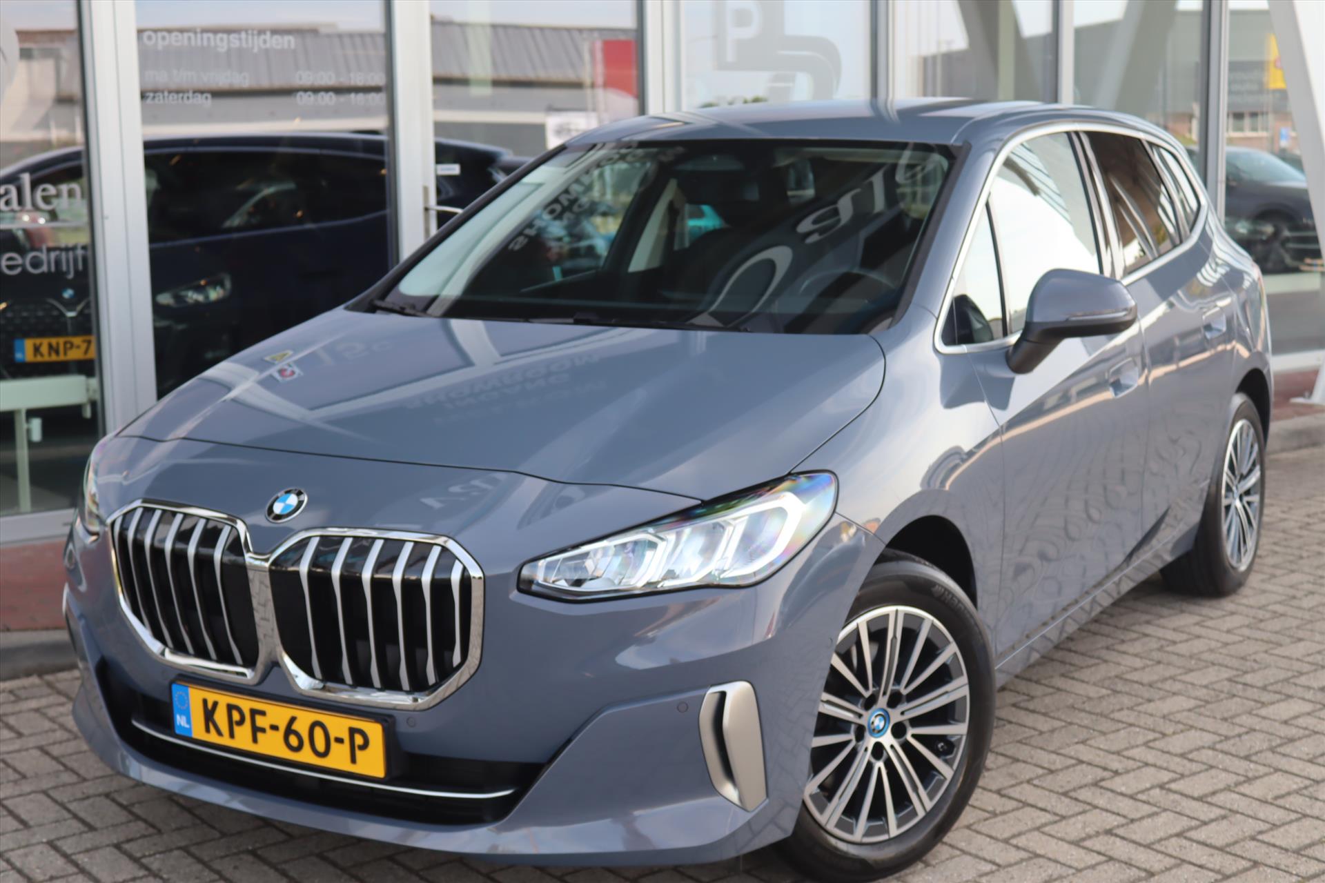 Foto van BMW 218i Active Tourer
