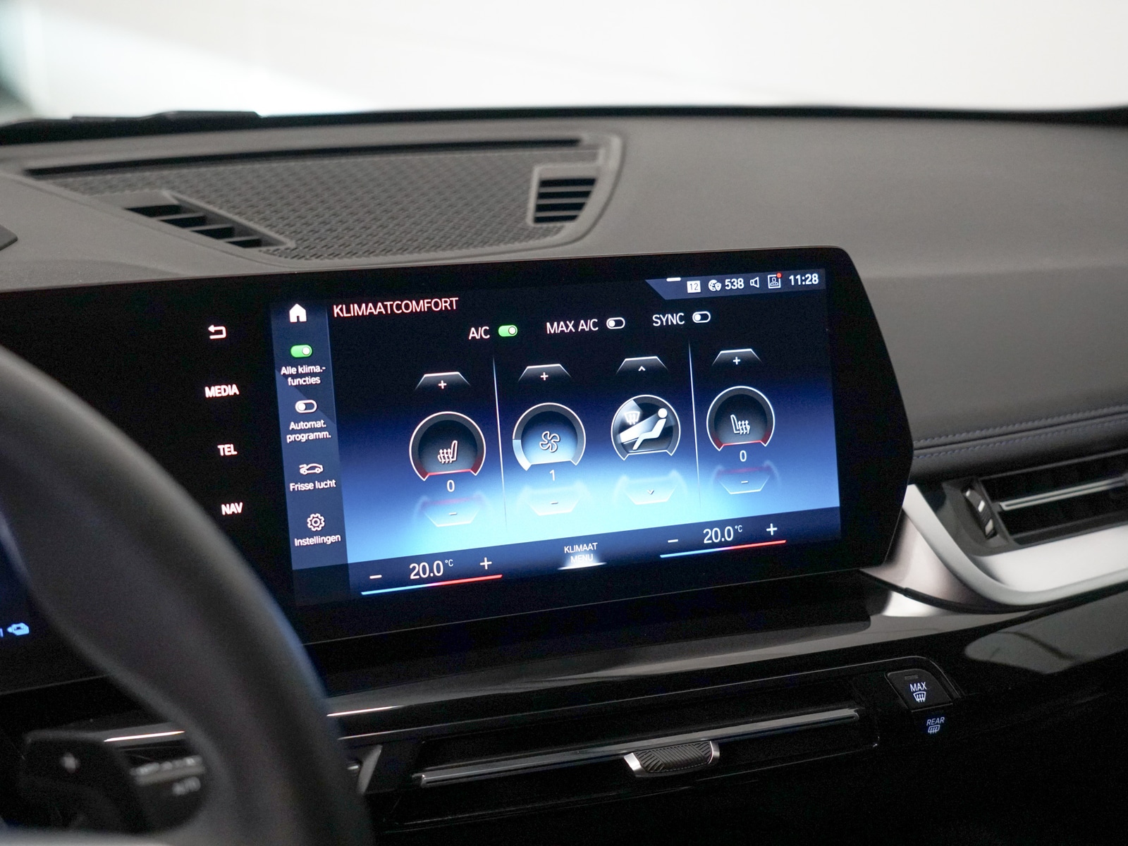 Foto van BMW X1 Xdrive25e