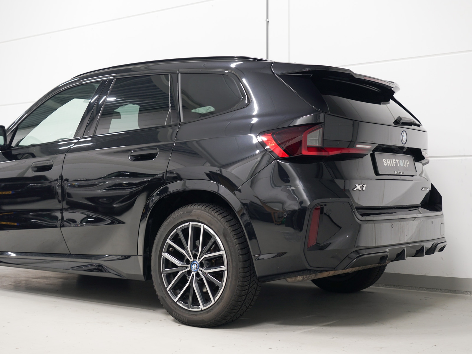 Foto van BMW X1 Xdrive25e