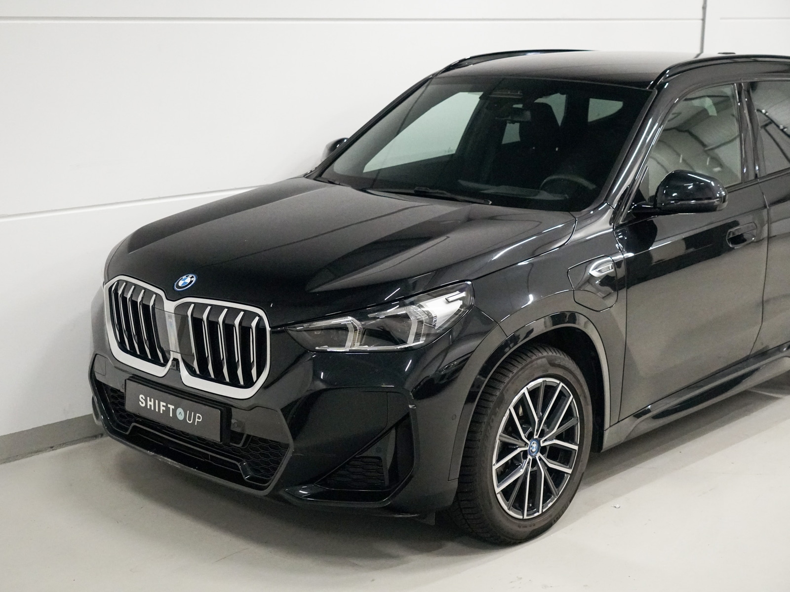 Foto van BMW X1 Xdrive25e