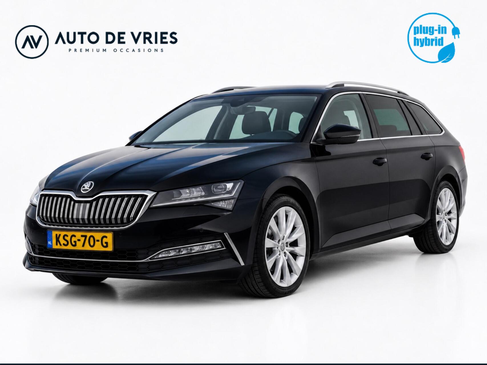 Skoda Superb 1.4 TSI iV 218pk Business Edition Plus | Travel Assist | 360 Camera | Winterpakket | Trekhaak 2021 - voorkant