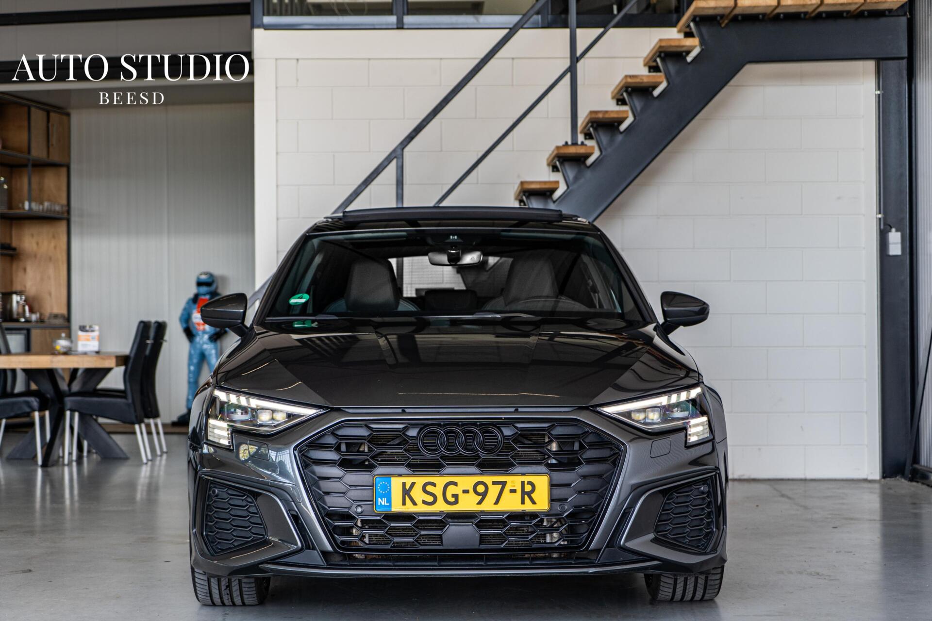 Foto van Audi A3 45 TFSIe
