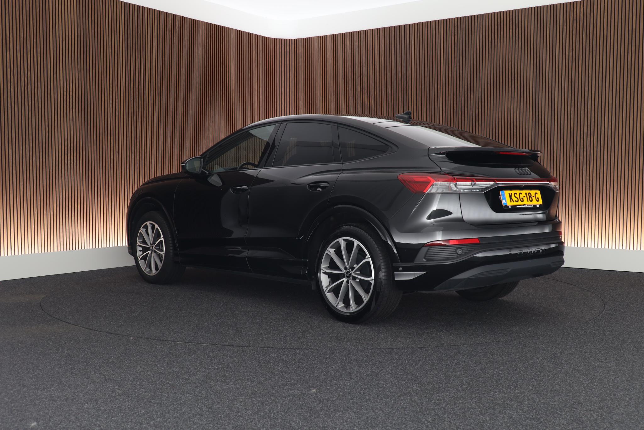 Foto van Audi Q4 Sportback 40 E-tron
