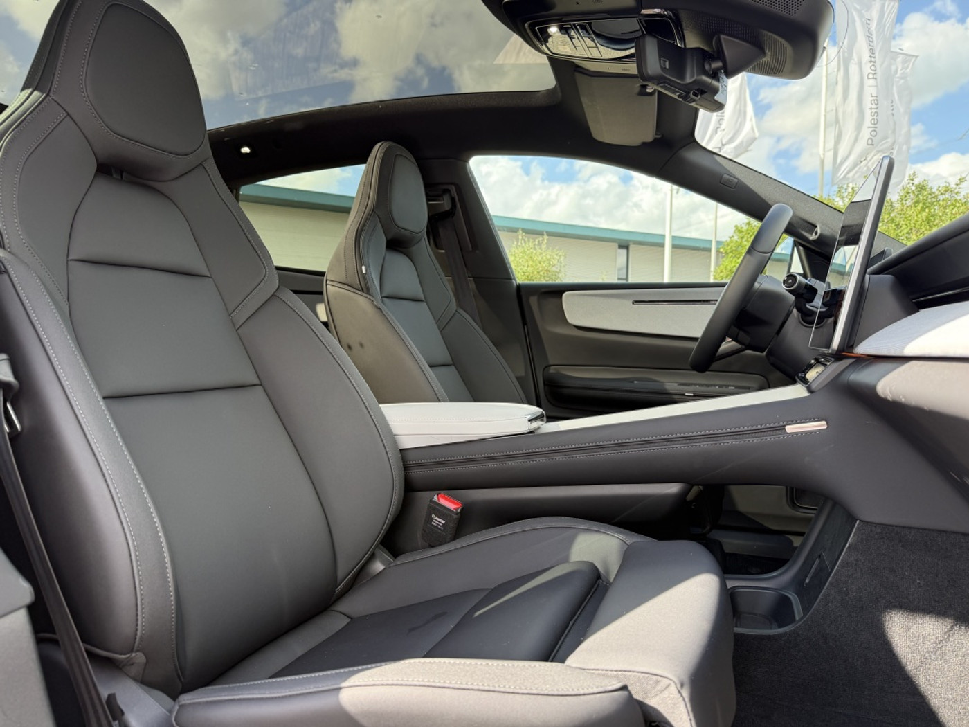 Foto van Polestar 4