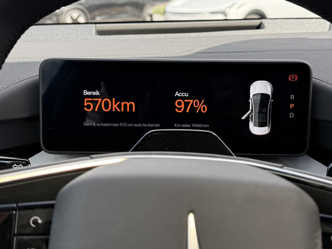 Foto van Polestar 4