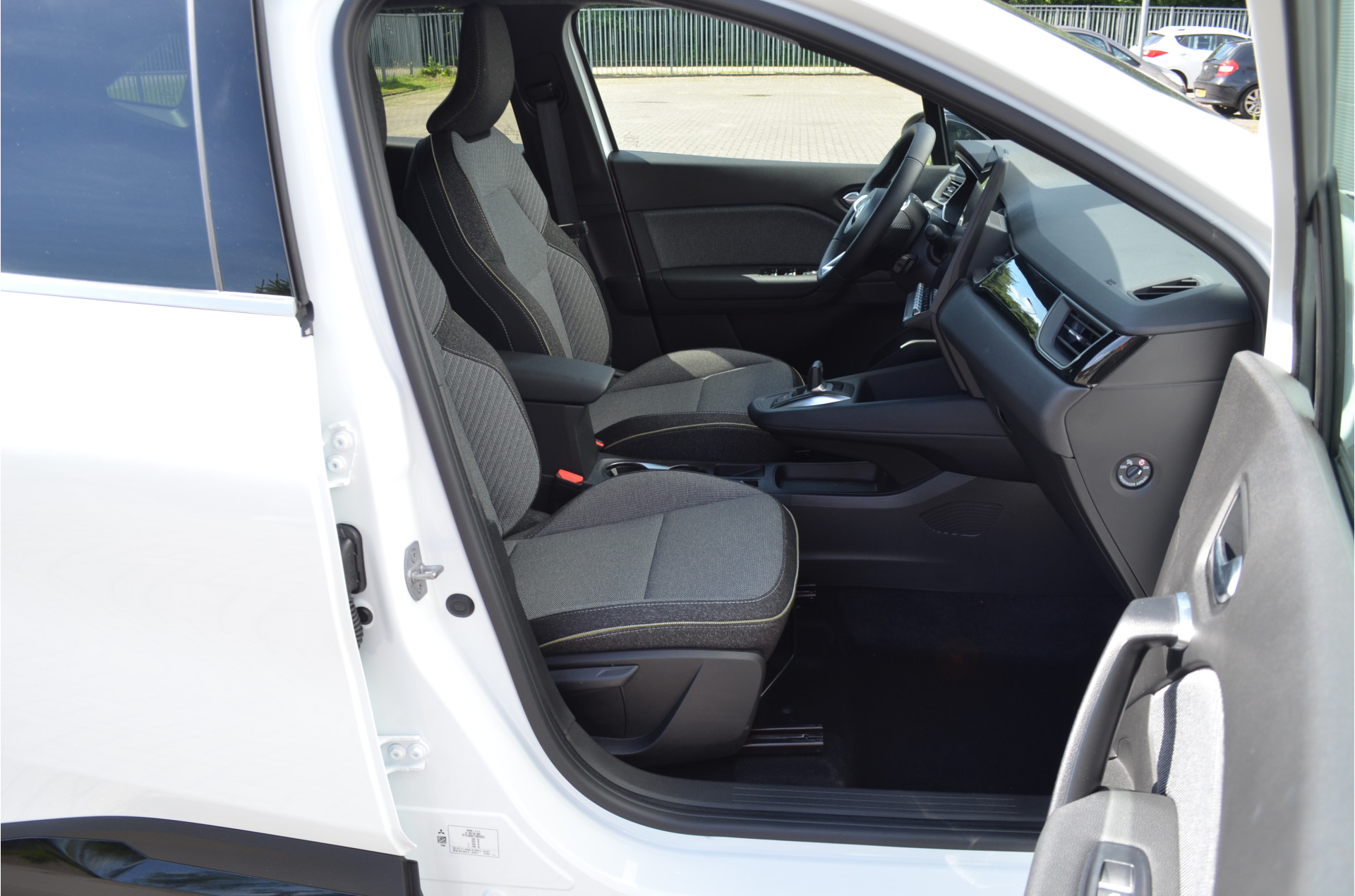 Foto van Mitsubishi Grandis