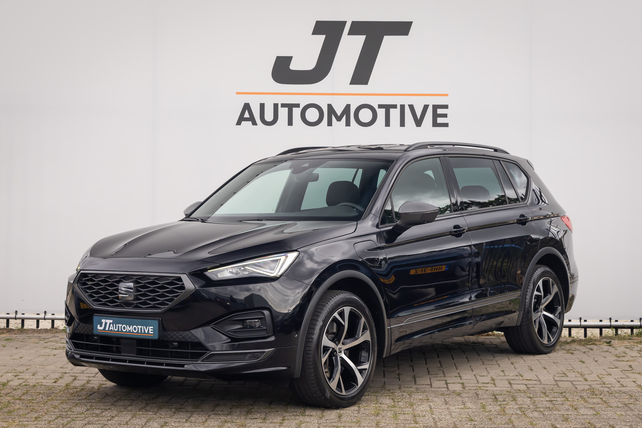 Seat Tarraco 1.4 TSI hyb PHEV FR elektrische Trekhaak | ledere bekleding | Stoelverwarming | Memory stoelen | adaptive cruise | Camera | Pdc 2021 - voorkant
