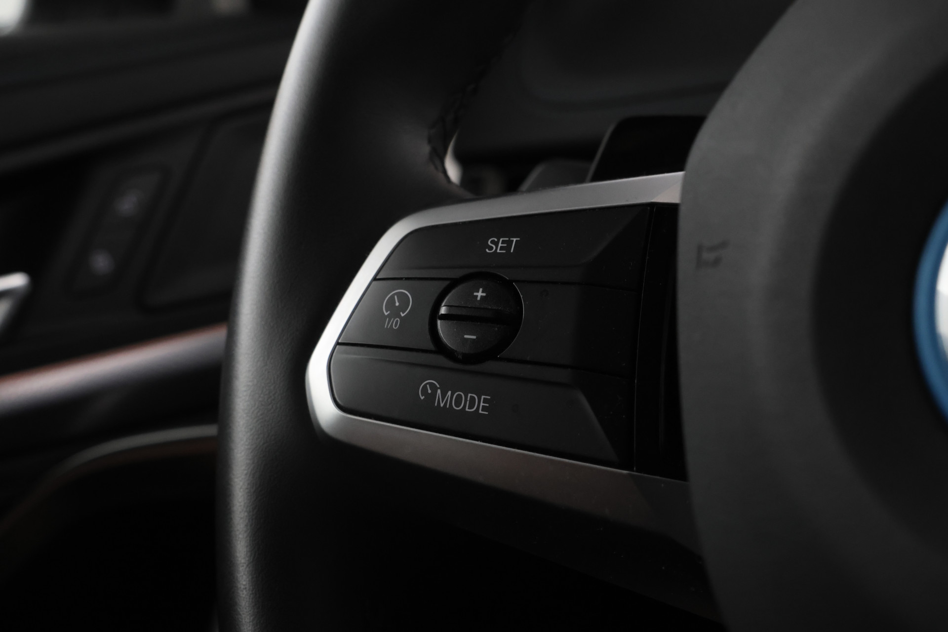 Foto van BMW Ix1