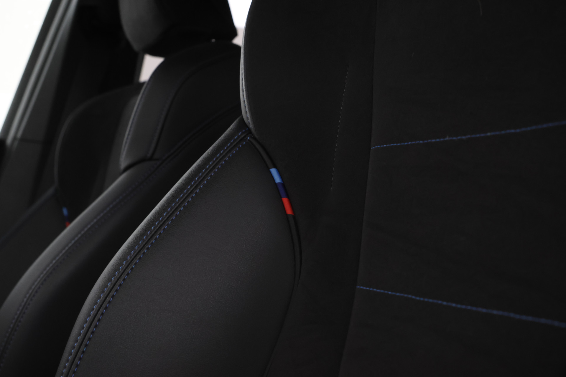 Foto van BMW Ix1