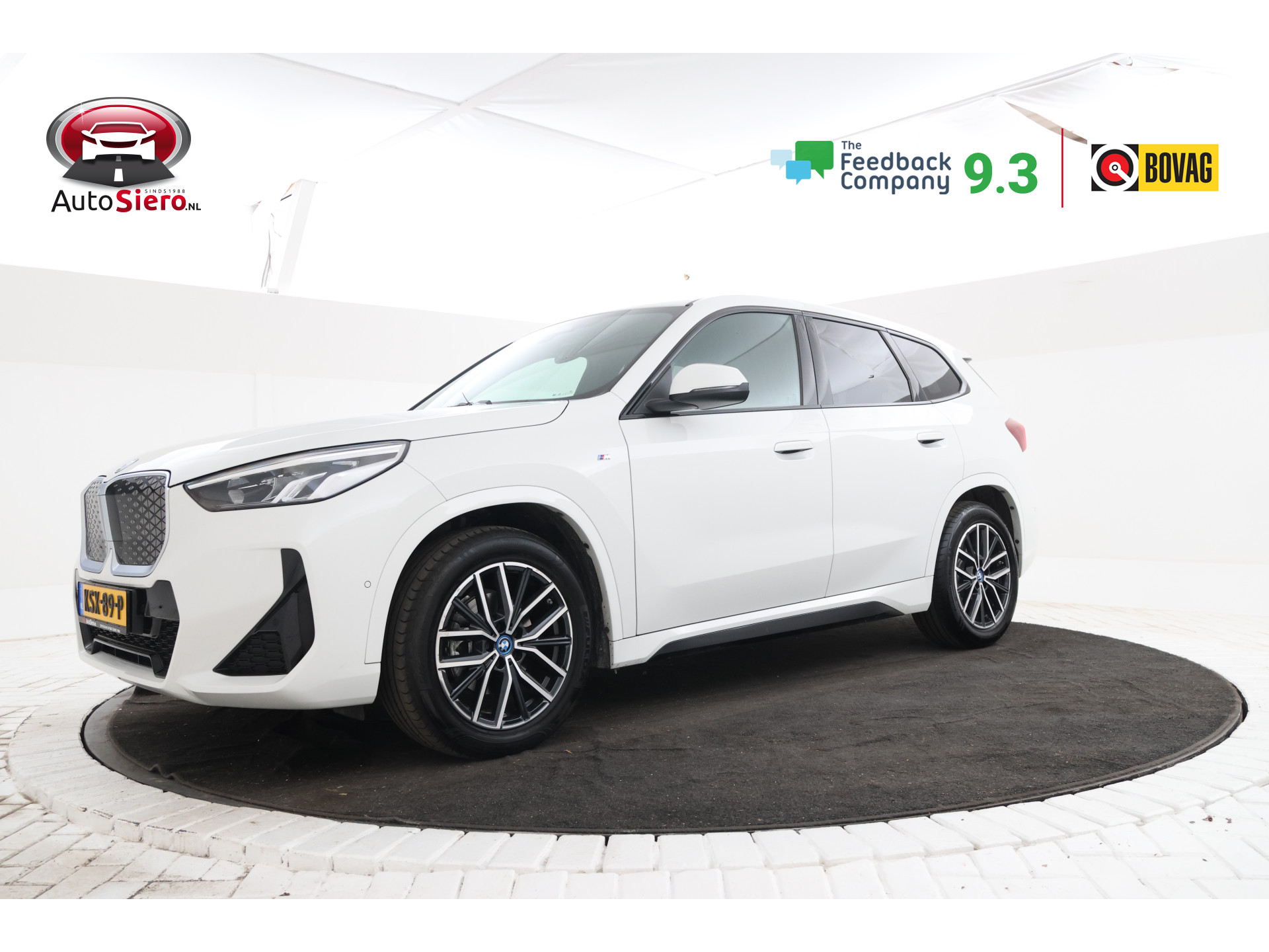 BMW Ix1 eDrive20 67 kWh 2025 - voorkant