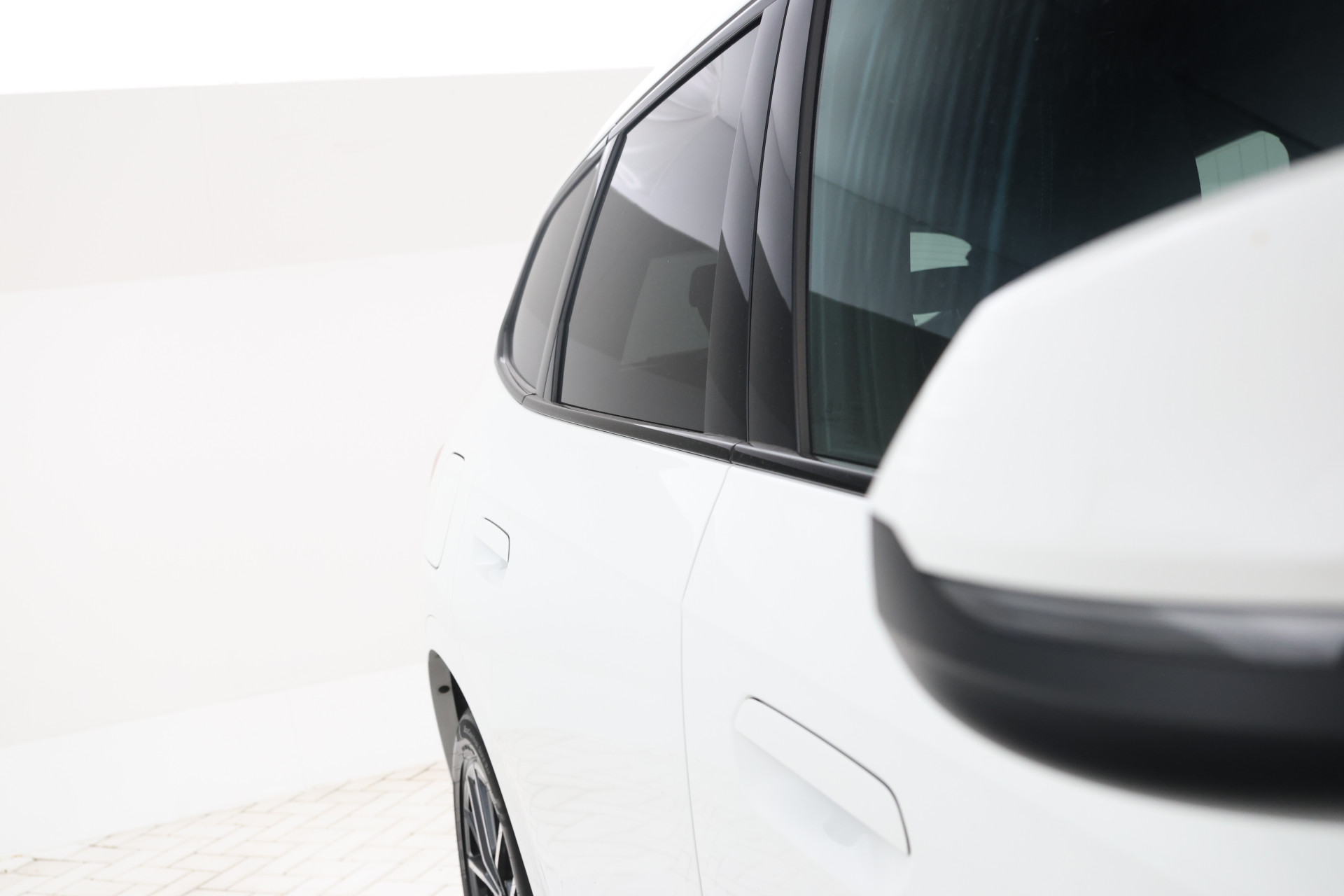 Foto van BMW Ix1