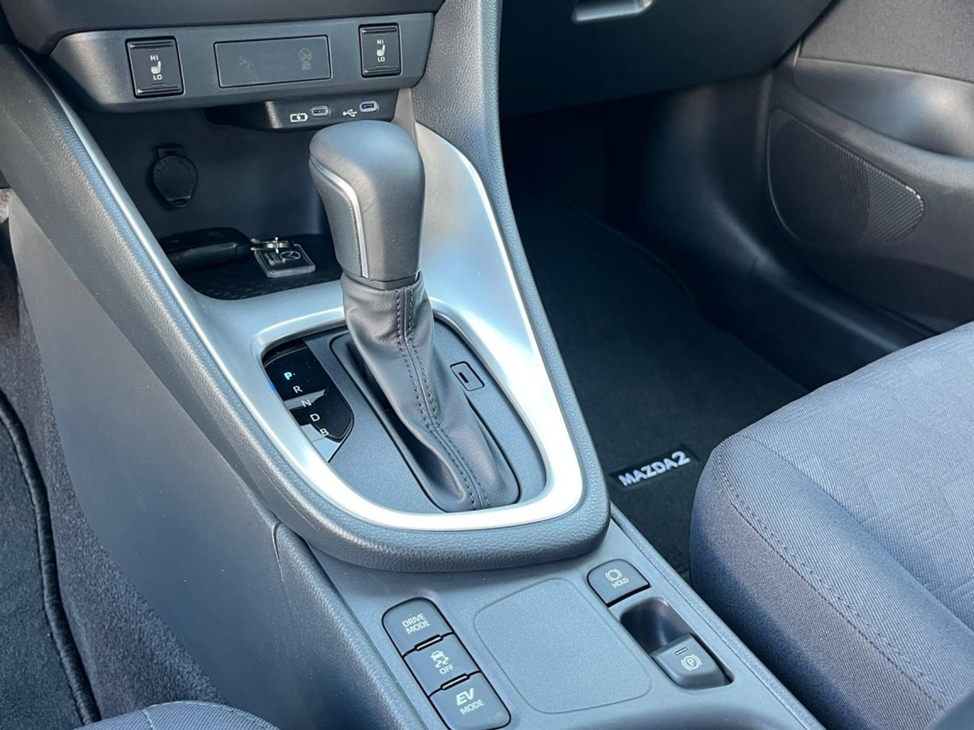 Foto van Mazda 2 Hybrid