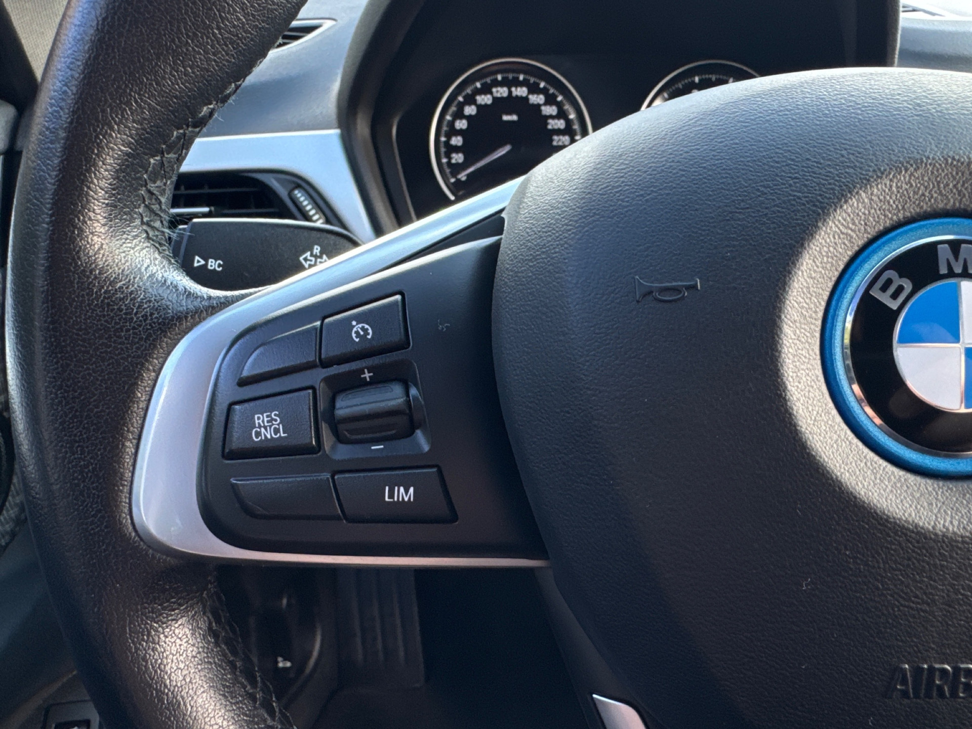 Foto van BMW X1