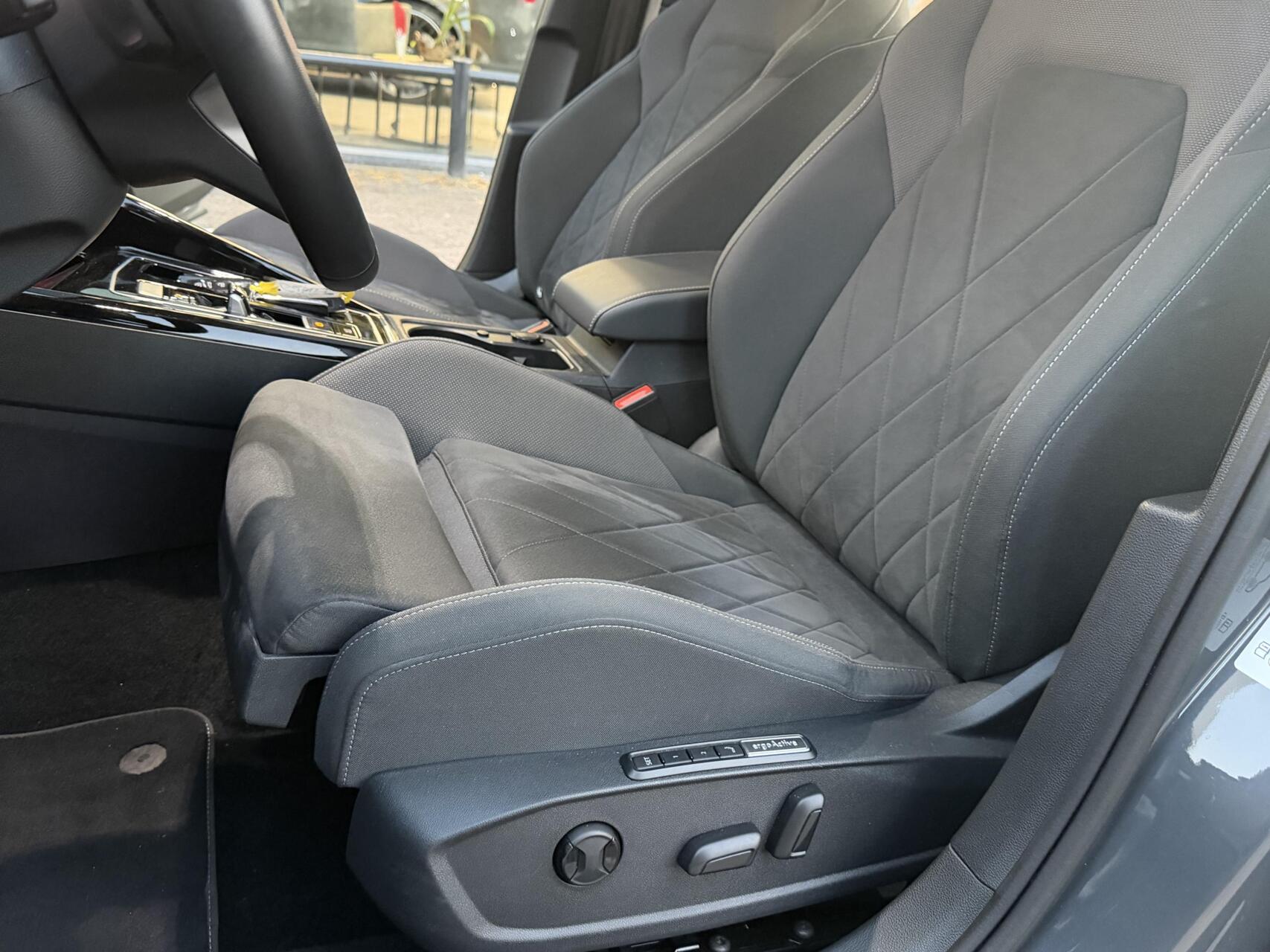Foto van Volkswagen Golf