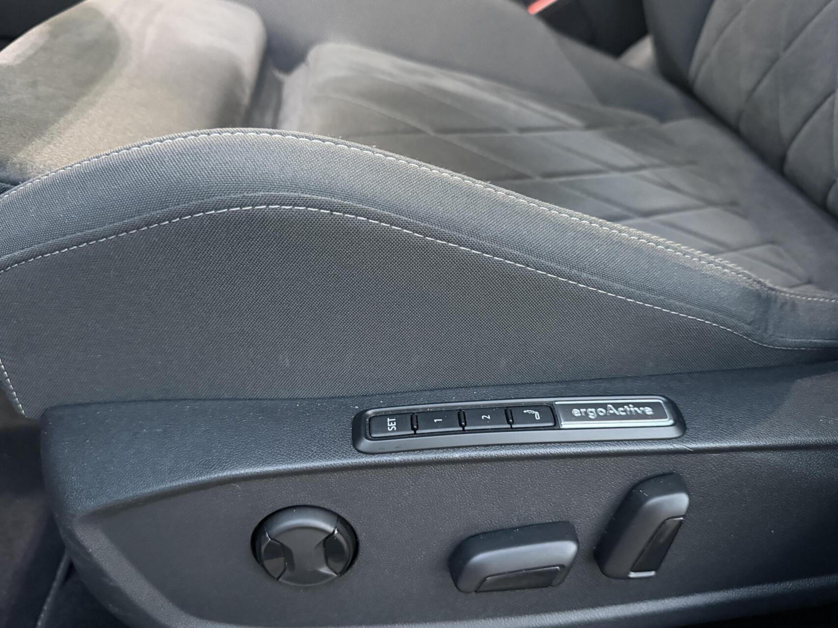 Foto van Volkswagen Golf
