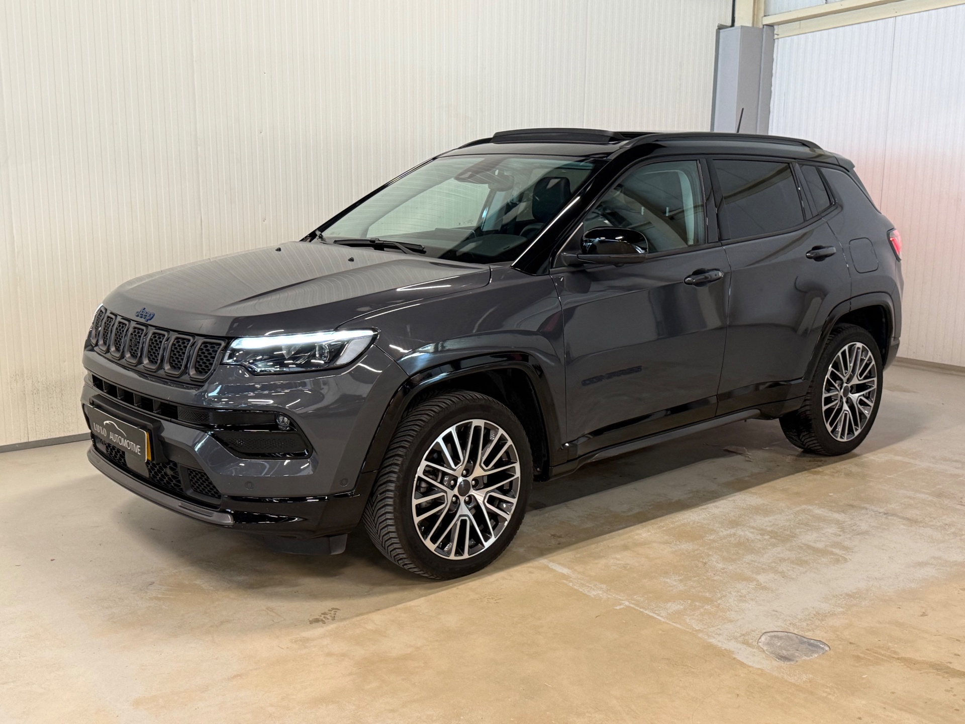 Foto van Jeep Compass