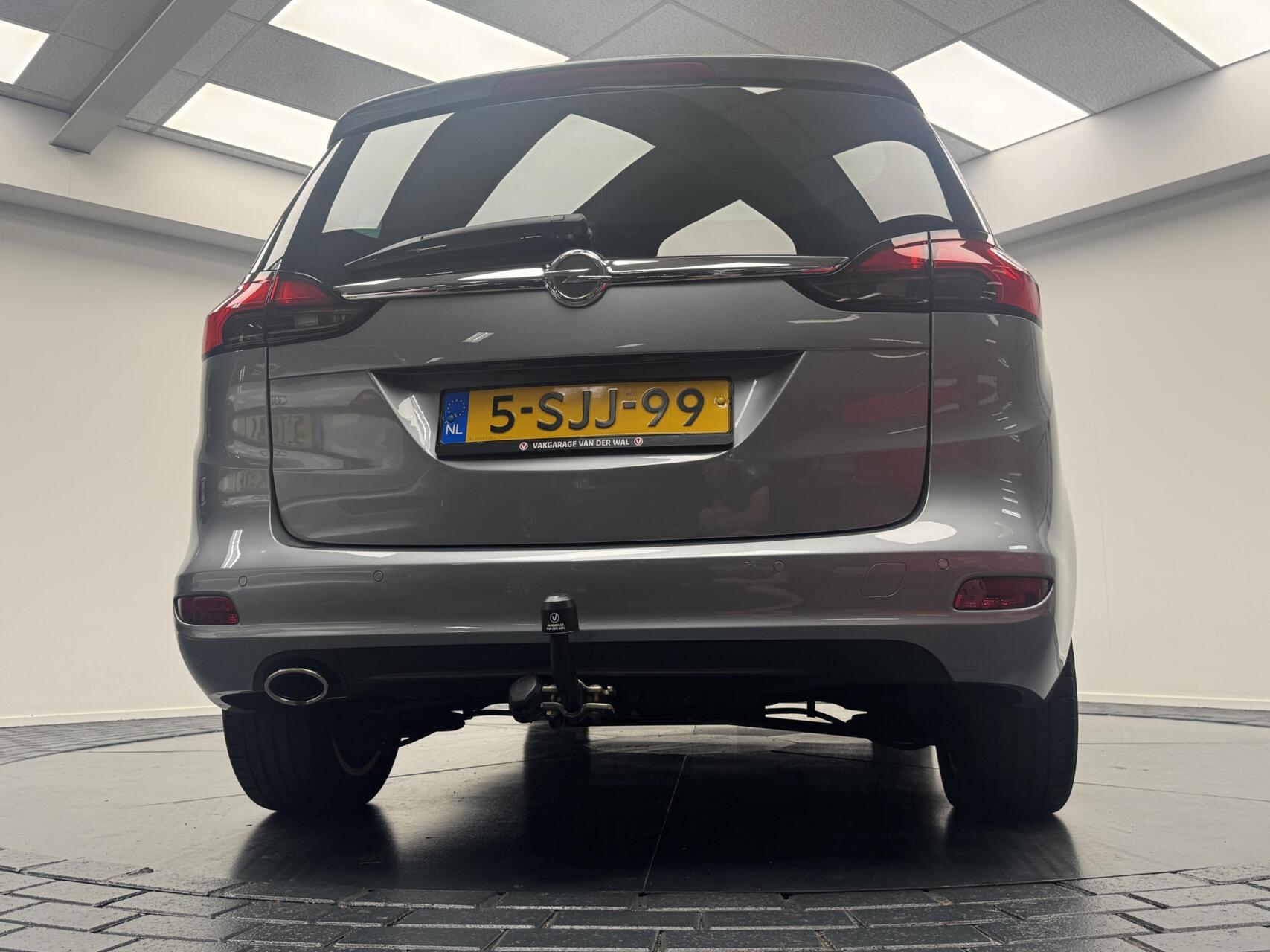 Foto van Opel Zafira Tourer