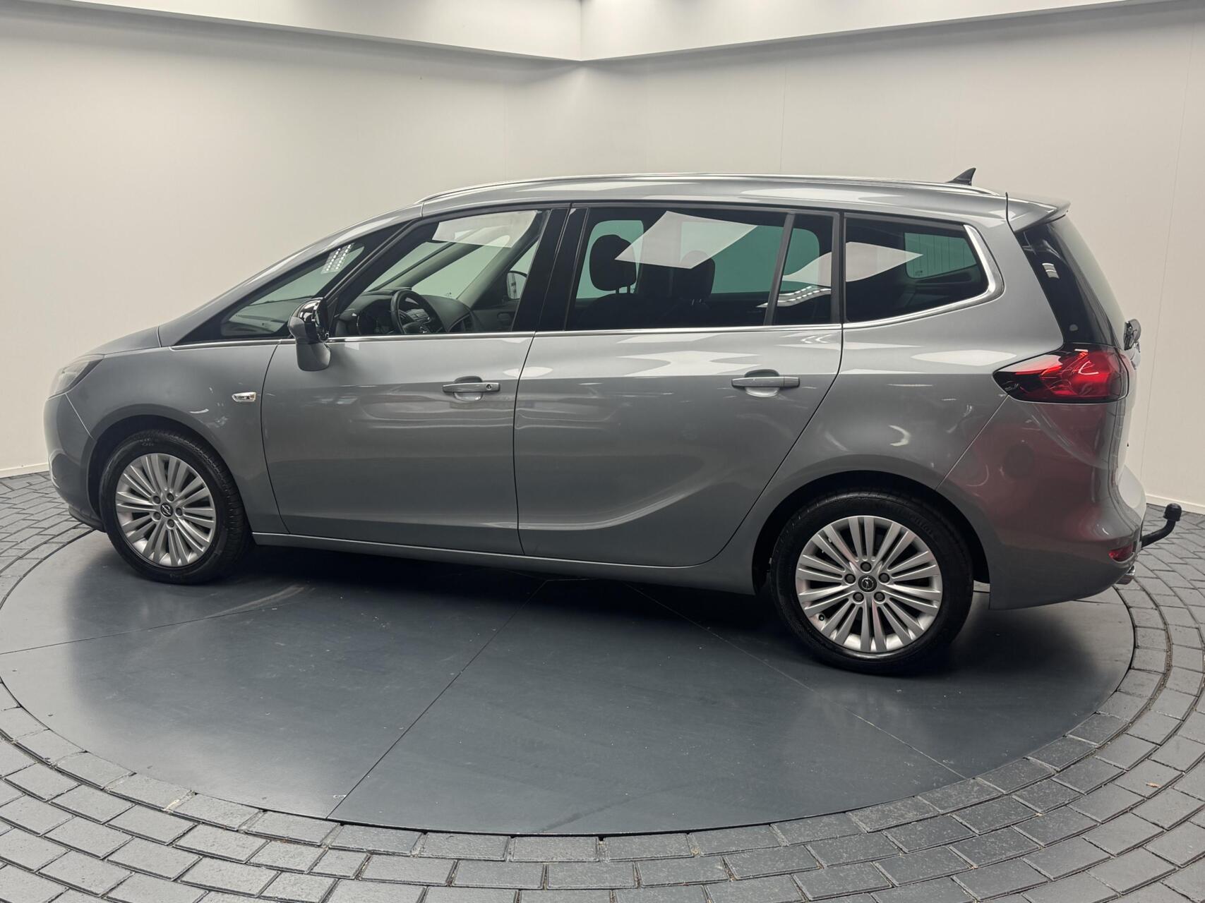 Foto van Opel Zafira Tourer