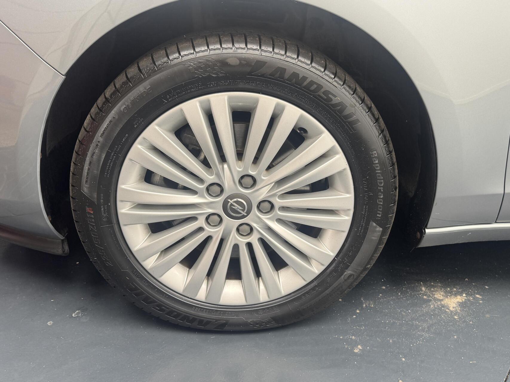 Foto van Opel Zafira Tourer