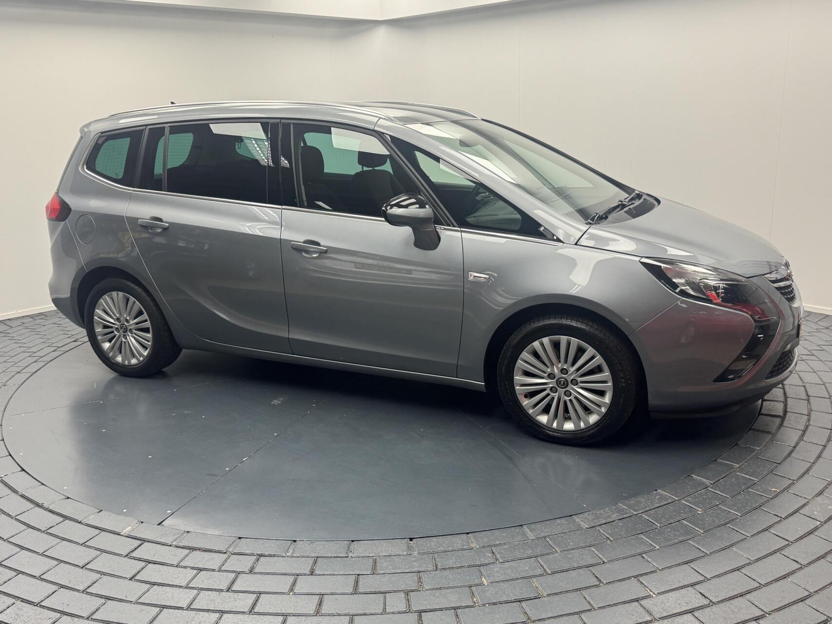 Foto van Opel Zafira Tourer