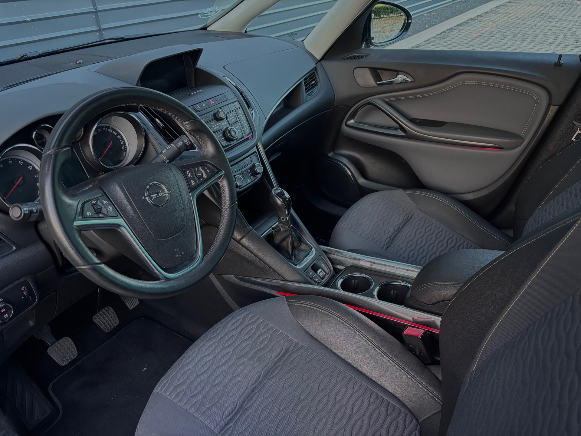 Foto van Opel Zafira Tourer
