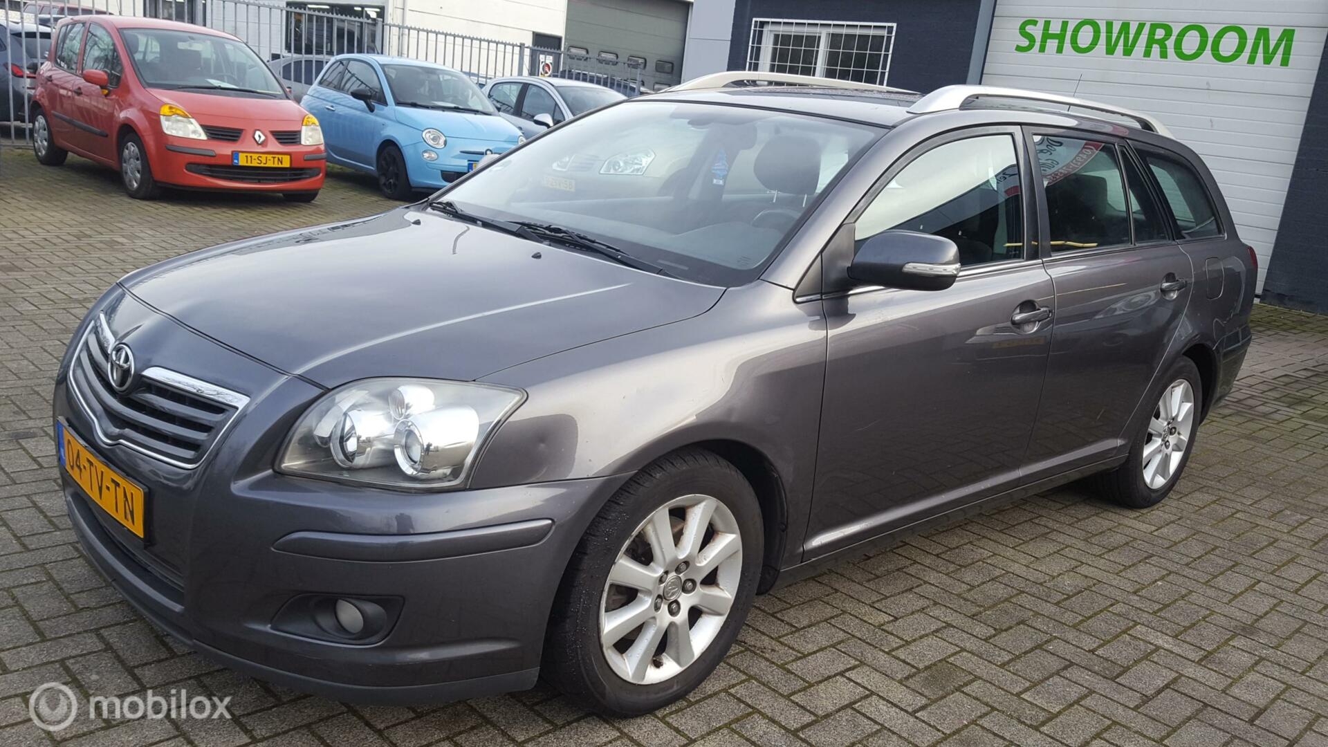 Foto van Toyota Avensis Wagon