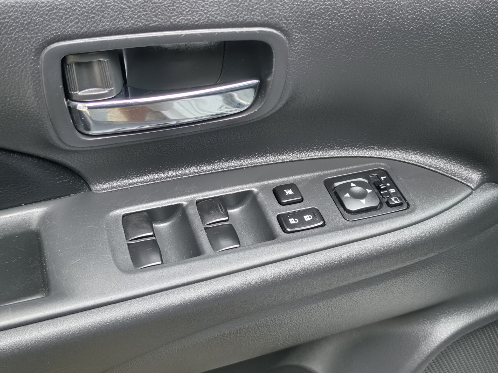 Foto van Mitsubishi Mitsubishi Outlander